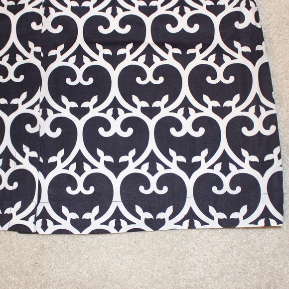 NWT Navy Pattern Straight Skirt - Bevello - Picture 6 of 8